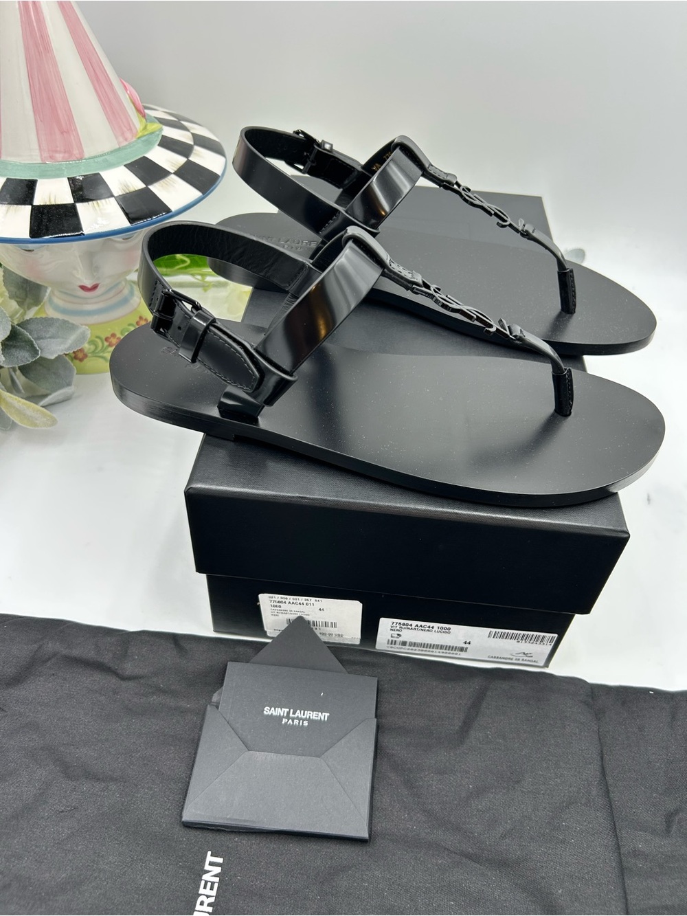 Men's Saint Laurent Ysl CASSANDRE thong sandals size 44 made in Italy - Picture 9 of 9